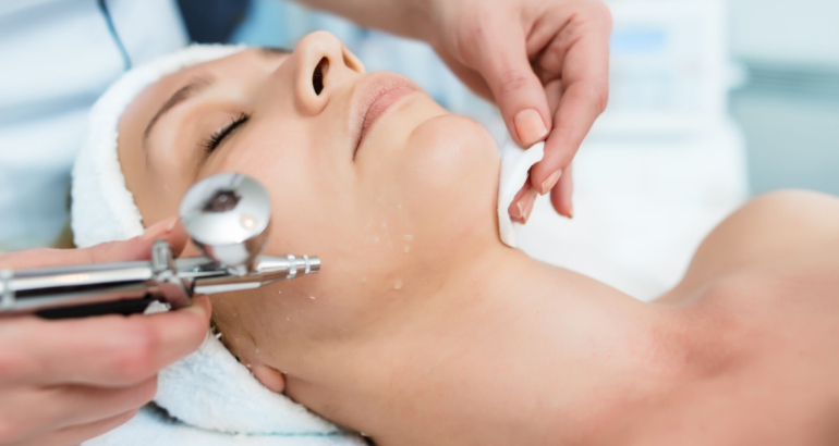 Top 5 motive pentru care Tratamentul cu Oxigen Hiperbaric este benefic pentru tenul tău